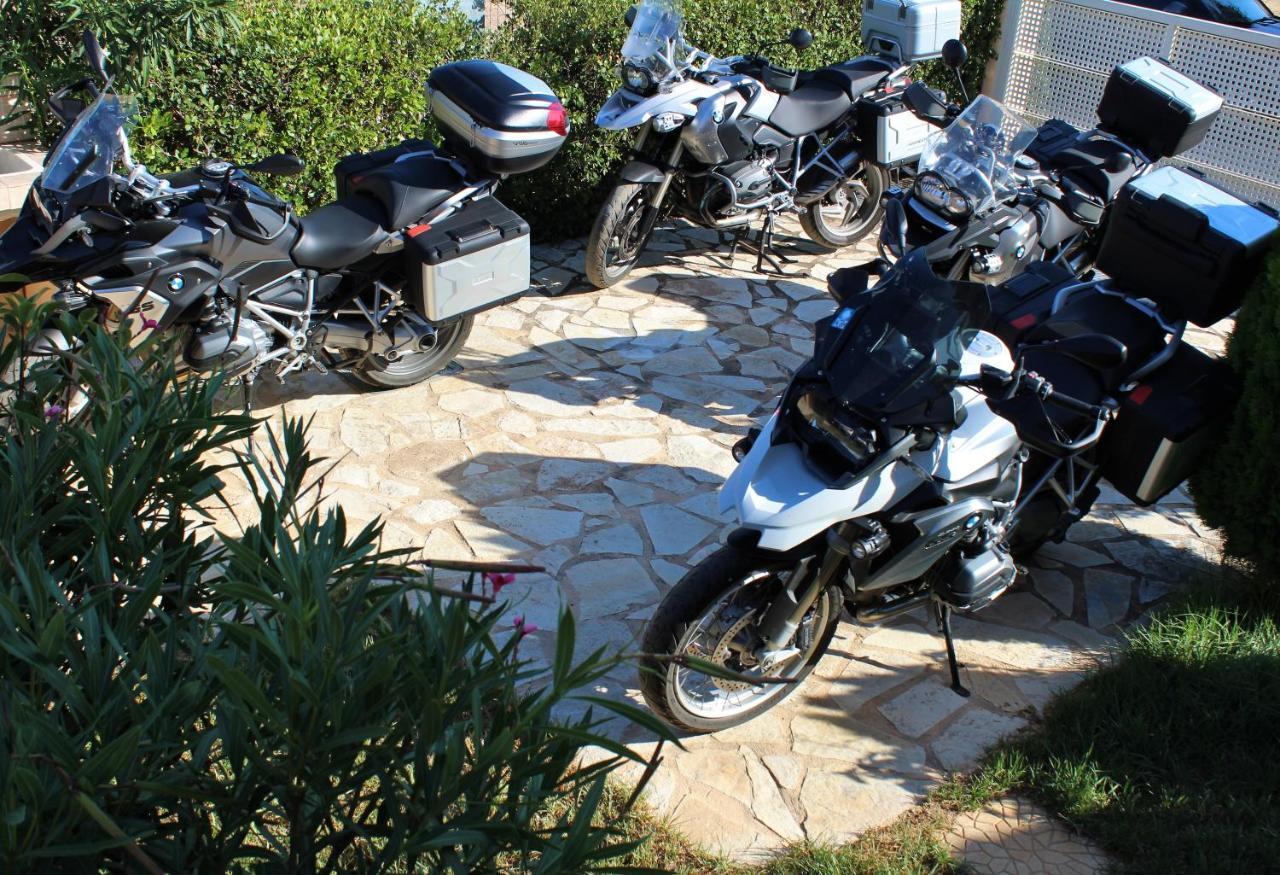 Helen'S Sounio Apartments Sunion Eksteriør bilde
